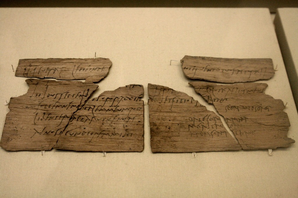 Roman writing tabletfound in Vindolandia containing an invitation